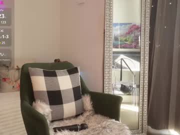 girl
        mysticxkitty cam image #5225605