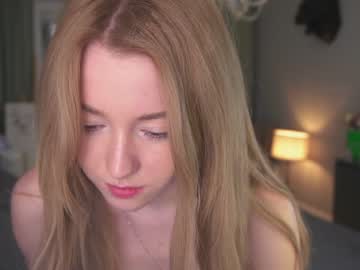 girl
        infinitysoul_ cam image #1210411