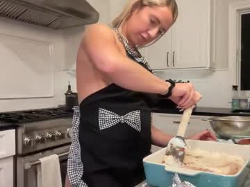 girl
        brielle_1 cam image #5069959