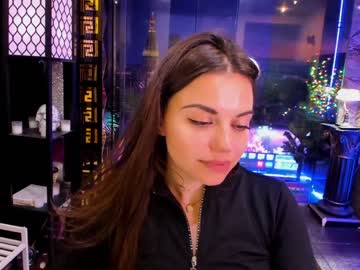 girl
        alma_pearl cam image #1782281