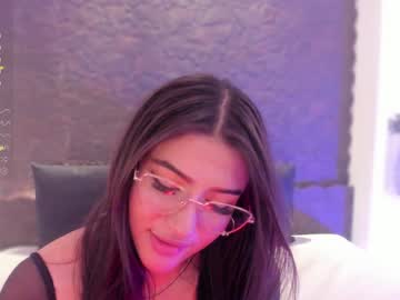 girl
        sarah_jacobbs cam image #3300167