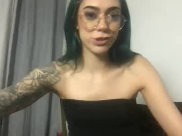 girl Cam Girls Get Busy With Their Dildos With No Shame with mercedes_111