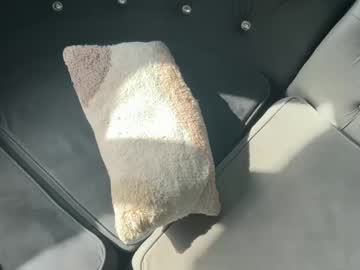 couple
        frenchsharkcouple cam image #5059109