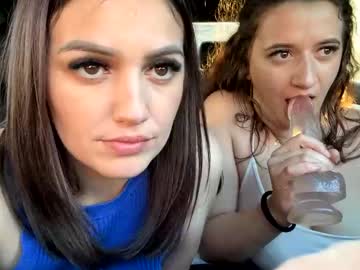 couple
        you_love_melisa cam image #6274132