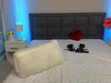 girl
        kira_sexxx cam image #4417167