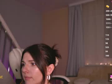 girl
        sweetkira555 cam image #6208321