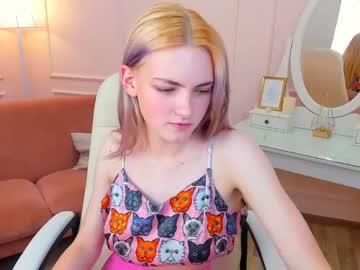 girl
        rosa_flavors cam image #2277480