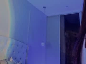 girl
        snsme cam image #2741453