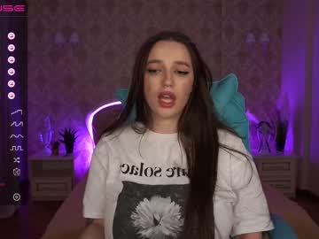 girl
        tipssiwave cam image #2065669