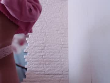 girl
        mazzanti_ cam image #2672876