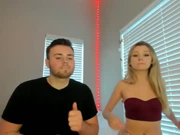 girl
        the_hotties cam image #3200318