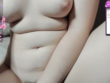 girl
        tiffanywest07 cam image #4956336