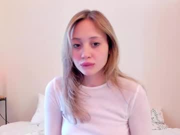 girl
        atmospherra cam image #5933808