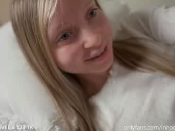 girl
        pureangeldolores cam image #2783698