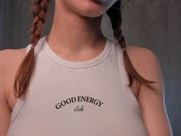 girl
        olivia_madyson cam image #2428170