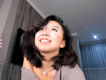 girl
        lisa_jen cam image #3043419