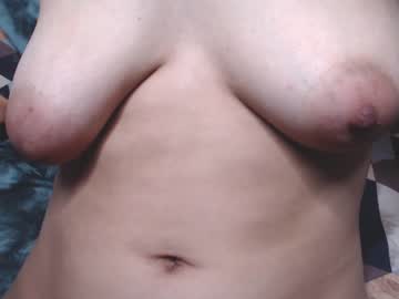 girl
        hot_hole_02 cam image #3765559