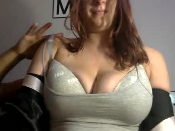 couple
        michellesweetxoxo cam image #394130