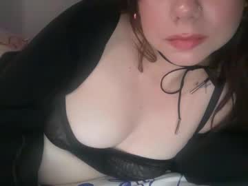 girl Cam Girls Get Busy With Their Dildos With No Shame with julietteskitty