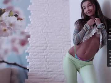 girl
        mazzanti_ cam image #2478155