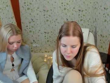 girl
        cassie_palmer cam image #3219251