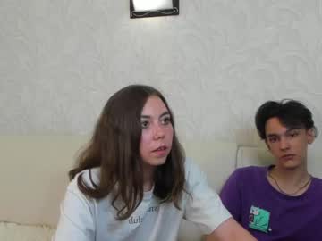 couple
        lia_stan cam image #1567185