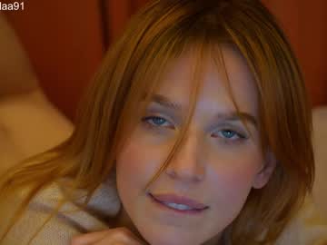 girl
        ellaa91 cam image #3299388