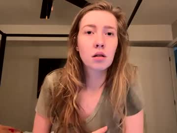 girl Cam Girls Get Busy With Their Dildos With No Shame with chloesorenson