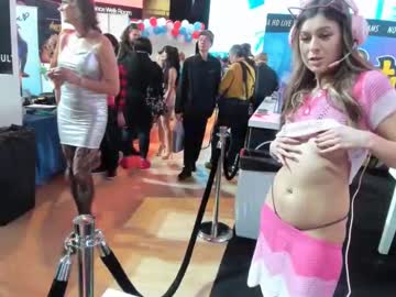 girl
        mariahpinkkitty cam image #5946150