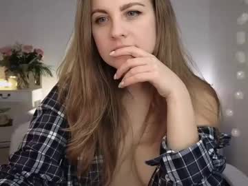girl
        imkeira cam image #6248332