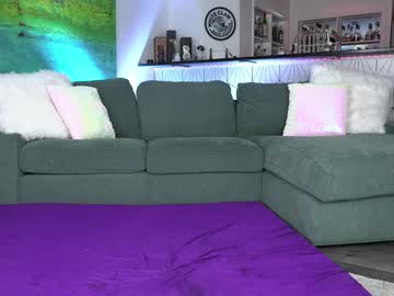 couple
        playtimewithv cam image #6142169