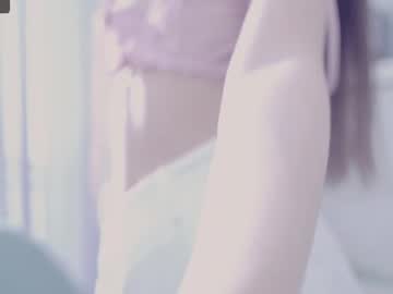 girl
        miso_misa cam image #6705486