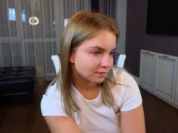 girl Cam Girls Get Busy With Their Dildos With No Shame with hildacordery