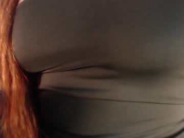 girl
        annaliese_bach cam image #3501775