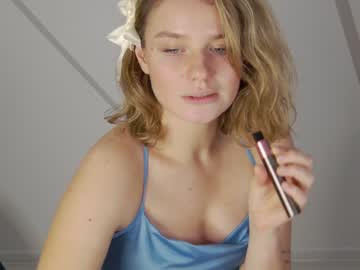 girl
        aksinya_carter cam image #3371801