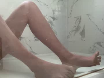 girl
        eatmypie69 cam image #3363836