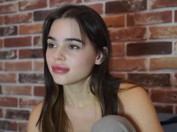 girl Cam Girls Get Busy With Their Dildos With No Shame with lindaclars