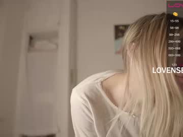 girl
        pureangeldolores cam image #3292224