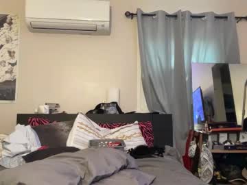 couple
        kinkydaddyandhisgirl cam image #1892699