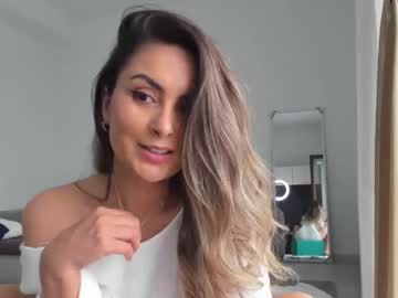 girl
        epicfu cam image #1711385
