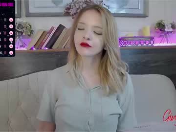 girl
        ginger_pie cam image #1716070