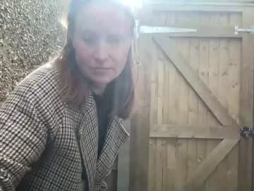 girl
        eatmypie69 cam image #3794076