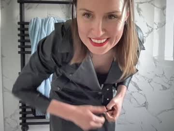 girl
        eatmypie69 cam image #6482528