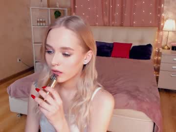 girl
        earthaevitt cam image #3712229