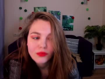 girl
        lillillyevans cam image #799978