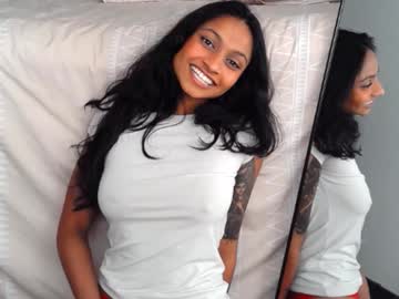 girl
        xzaramx cam image #5384334