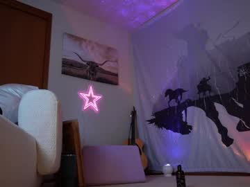 girl
        lucy_gooosey cam image #6240907