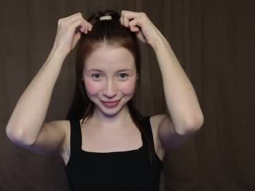 girl
        lovelydelmel cam image #3609734