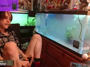 girl
        beetlegurl cam image #3037094