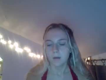 girl
        naughtynina4 cam image #4820728
